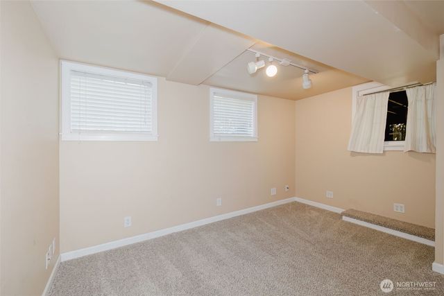 918 Taylor Street E, Port Orchard, WA 98366