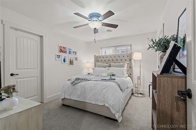 1407 S Saint Louis Avenue B, Tulsa, OK 74120