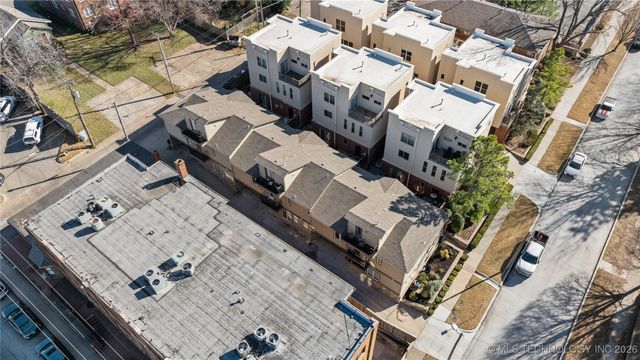 1407 S Saint Louis Avenue B, Tulsa, OK 74120