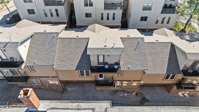 1407 S Saint Louis Avenue B, Tulsa, OK 74120