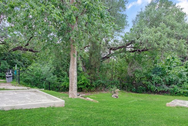 3204 Menchaca RD 103, Austin, TX 78704