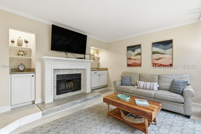 125 Shipyard Dr Apt 188, Hilton Head Island, SC 29928