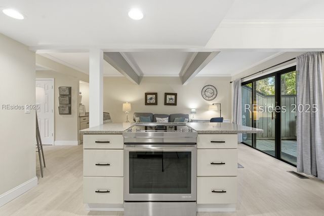 125 Shipyard Dr Apt 188, Hilton Head Island, SC 29928