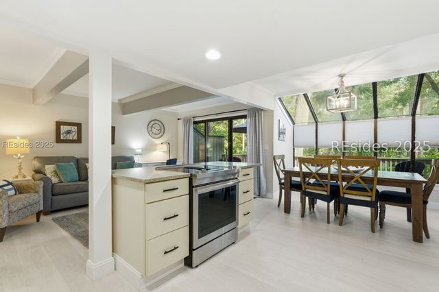 125 Shipyard Dr Apt 188, Hilton Head Island, SC 29928