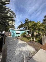 4501 26TH AVENUE S, St Petersburg, FL 33711