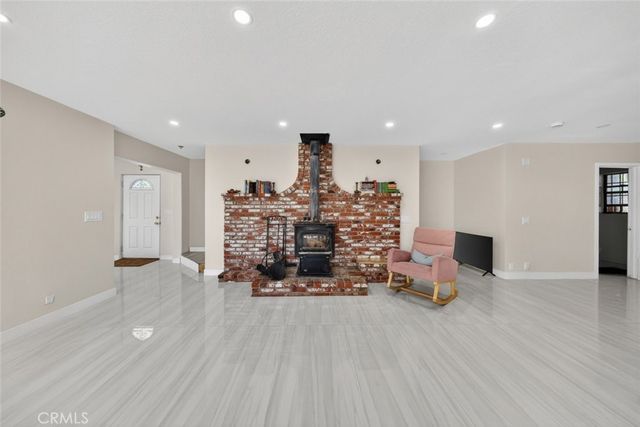 7 Cuddy Canyon Road, Lebec, CA 93243