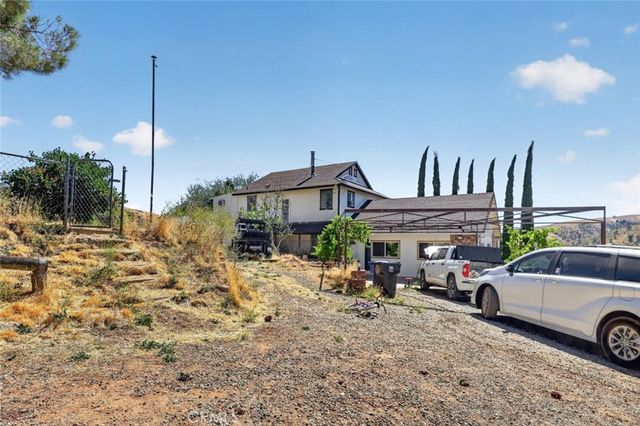 7 Cuddy Canyon Road, Lebec, CA 93243