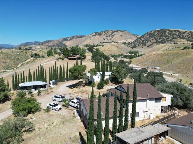 7 Cuddy Canyon Road, Lebec, CA 93243