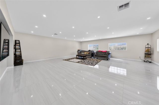 7 Cuddy Canyon Road, Lebec, CA 93243