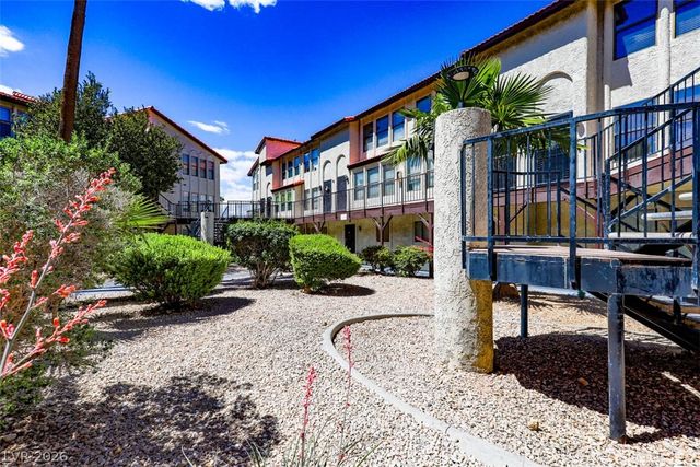 2080 Karen Avenue 94, Las Vegas, NV 89169