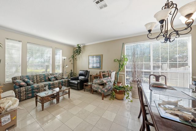 5010 Coventry Lane, Arlington, TX 76017