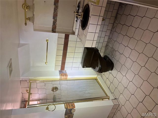 12974 Partridge Run Drive, Florissant, MO 63033