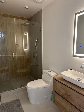 1373 W 69th St 0, Hialeah, FL 33014