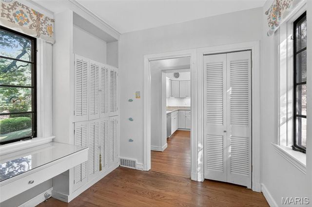 22 Country Club Place, Belleville, IL 62223