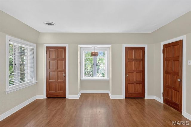 22 Country Club Place, Belleville, IL 62223