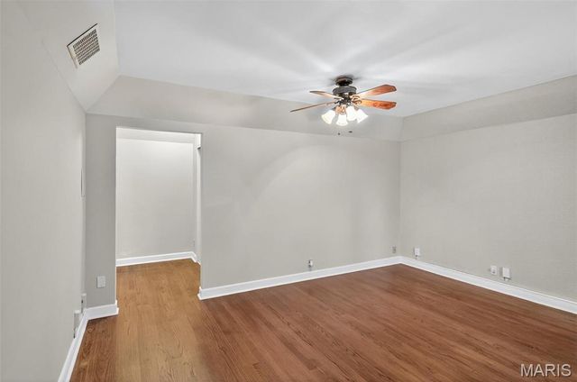 22 Country Club Place, Belleville, IL 62223