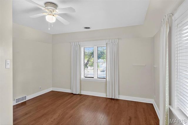 22 Country Club Place, Belleville, IL 62223