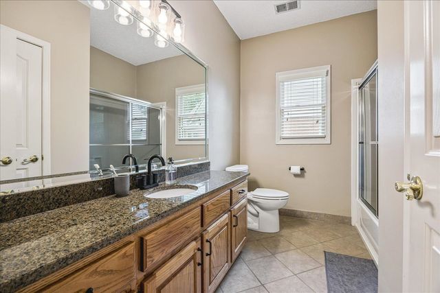 643 WOOD VALLEY DR, Collierville, TN 38017