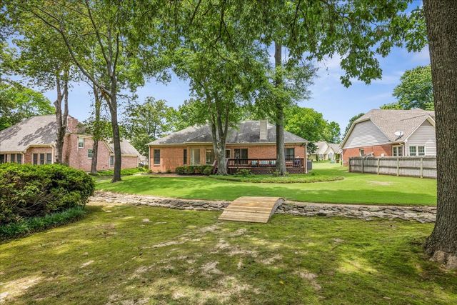 643 WOOD VALLEY DR, Collierville, TN 38017
