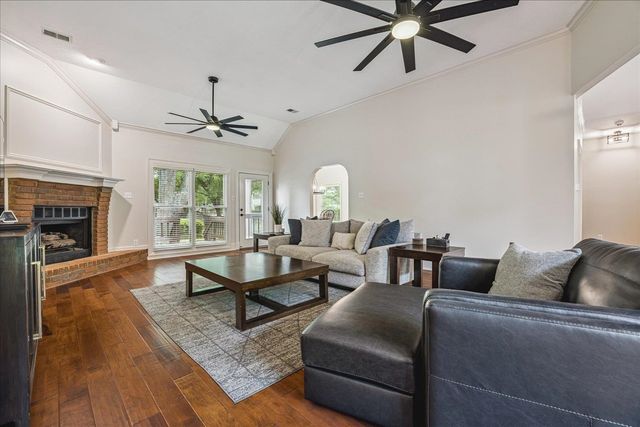643 WOOD VALLEY DR, Collierville, TN 38017