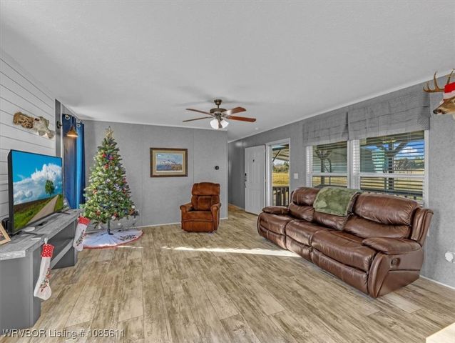 15965 McKeown Road, Cameron, OK 74932