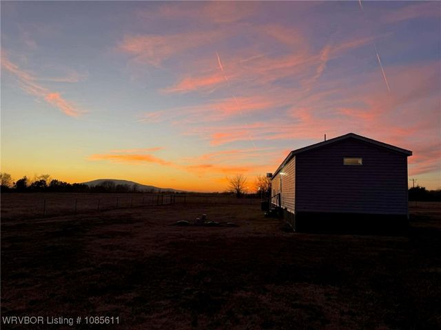 15965 McKeown Road, Cameron, OK 74932
