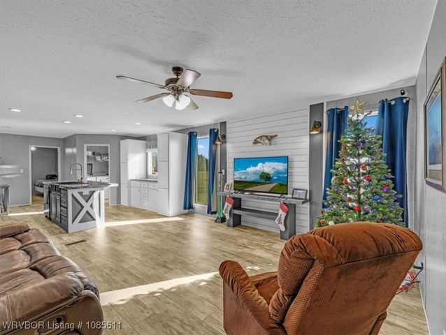 15965 McKeown Road, Cameron, OK 74932