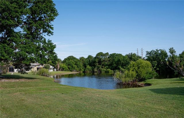 102 CANDLEWICK COURT, Sanford, FL 32771