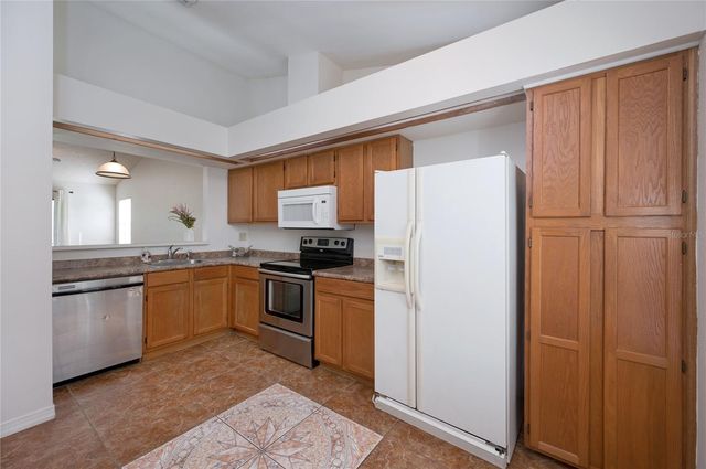 102 CANDLEWICK COURT, Sanford, FL 32771