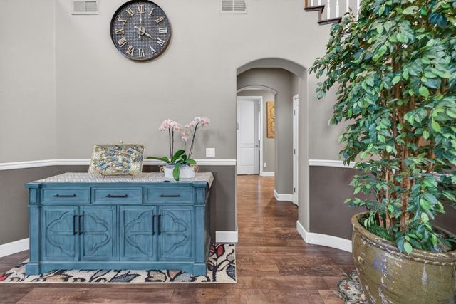 5953 Tanus Cir, Rocklin, CA 95677