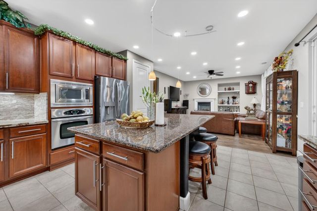 5953 Tanus Cir, Rocklin, CA 95677