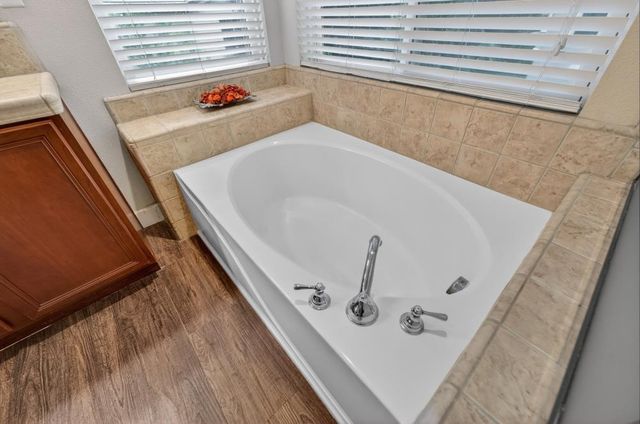 5953 Tanus Cir, Rocklin, CA 95677