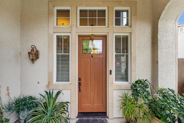 5953 Tanus Cir, Rocklin, CA 95677