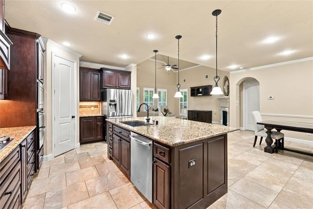7343 Meadowcroft Boulevard, Sugar Land, TX 77479