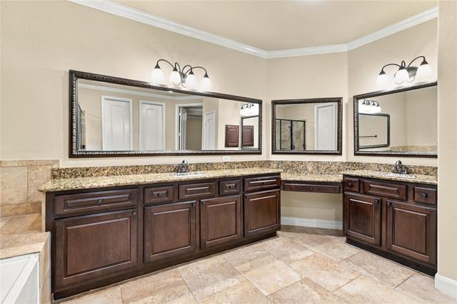 7343 Meadowcroft Boulevard, Sugar Land, TX 77479