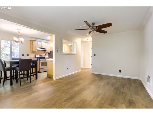 2680 Sw 87TH Ave 3, Portland, OR 97225