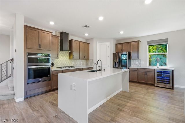 10630 Glowing Dawn Avenue, Las Vegas, NV 89135