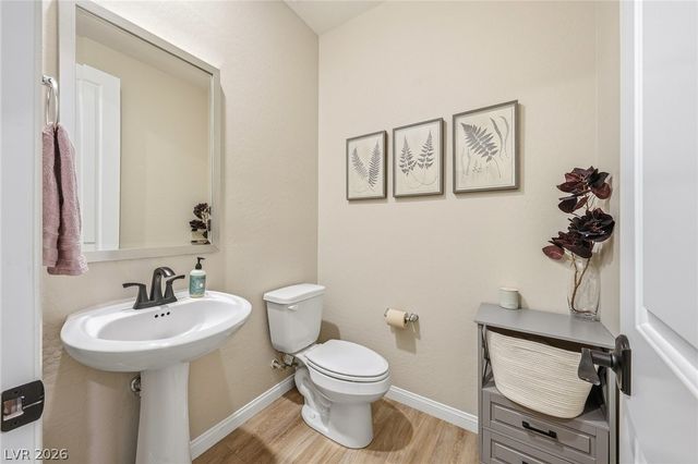 10630 Glowing Dawn Avenue, Las Vegas, NV 89135