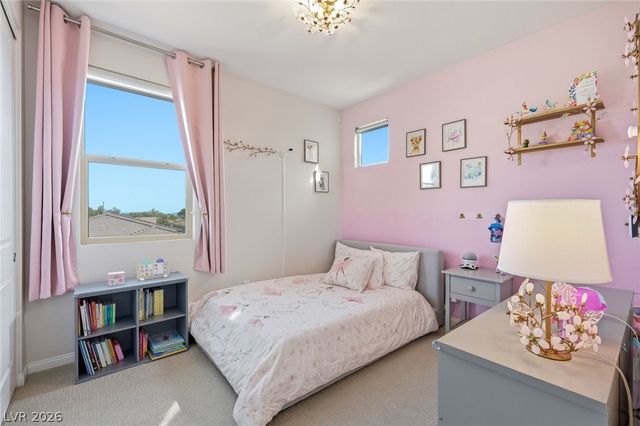 10630 Glowing Dawn Avenue, Las Vegas, NV 89135