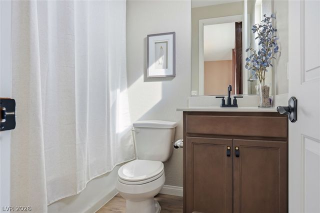 10630 Glowing Dawn Avenue, Las Vegas, NV 89135