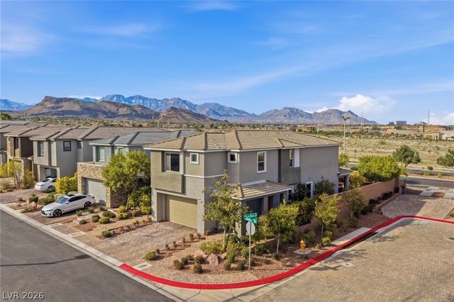 10630 Glowing Dawn Avenue, Las Vegas, NV 89135