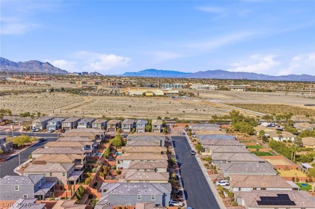 10630 Glowing Dawn Avenue, Las Vegas, NV 89135