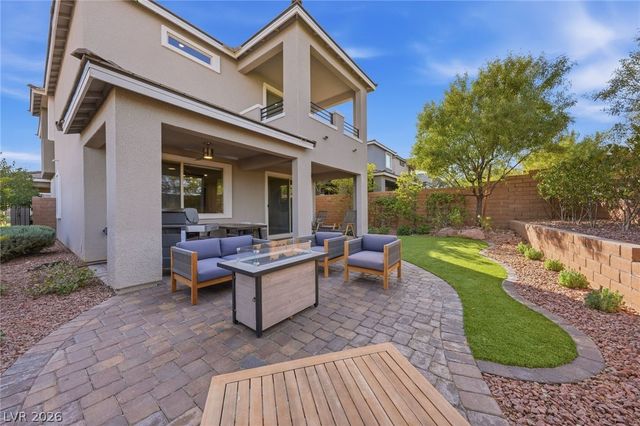 10630 Glowing Dawn Avenue, Las Vegas, NV 89135