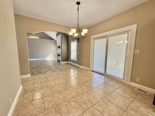 7777 Scottsdale Drive, Newburgh, IN 47630