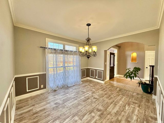 7777 Scottsdale Drive, Newburgh, IN 47630