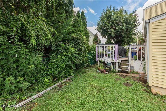 2 Michael Lane, Freehold, NJ 07728