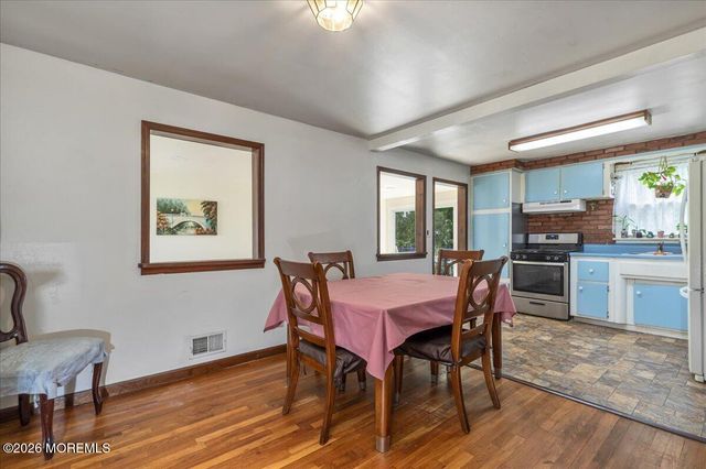 2 Michael Lane, Freehold, NJ 07728