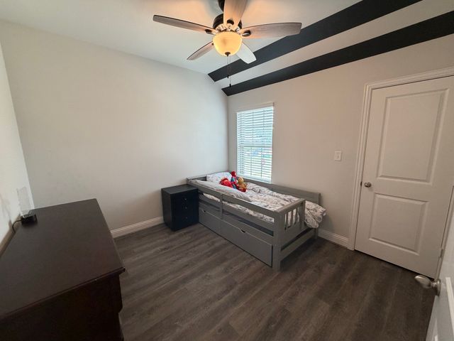 5581 Crosby Drive, North Richland Hills, TX 76180