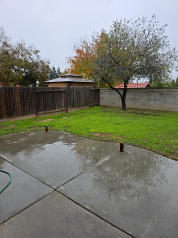 804 Morris Lane, Madera, CA 93637