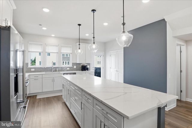 15069 JAXTON SQUARE LN, Haymarket, VA 20169
